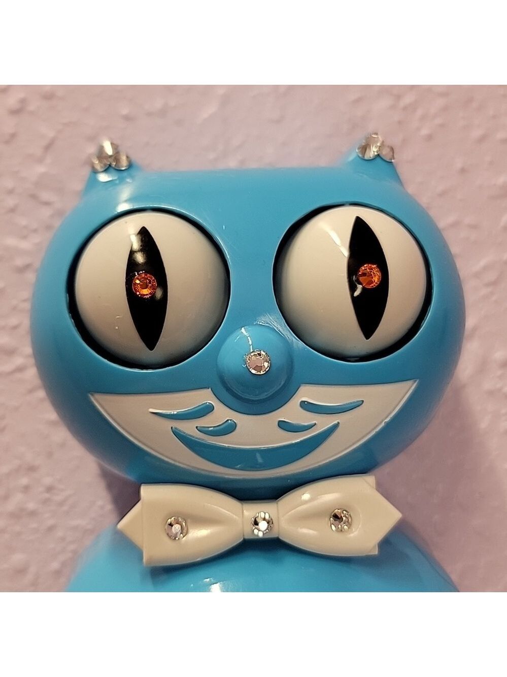 Rare Retired Jeweled Scuba Blue Kitty Cat Klock clock